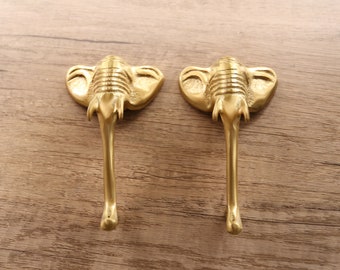 Elephant brass knobs and Pulls/Animal elephant  Drawer Knobs/Cabinet Pulls/Wardrobe Pull /Desk Knob /kitchen Knob/Dresser knobs