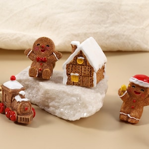 Santa Gingerbread man Drawer Knobs/Dresser Pulls for Nursery/Custom Engraved Cabinet Handles/Christmas decor Wardrobe Knob/Cupboard Handle