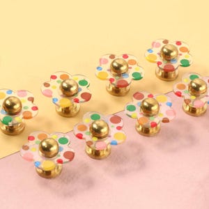 Puxadores e maçanetas com estampa de bolinhas e flores/Puxadores transparentes com estampa de flores para gavetas/Puxadores para armários/Puxadores para guarda-roupas e cozinhas/Puxadores decorativos para quartos de bebês/Puxadores para portas