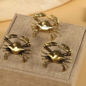 Gałki i uchwyty z litego mosiądzu Crab/Gałki do szuflad/Niestandardowe grawerowane uchwyty do szafek/Uchwyty do drzwi szafy/Gałki kuchenne/Dekoracyjne uchwyty do pokoju dziecięcego
