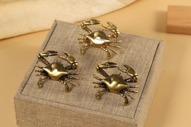 Massief koperen knoppen en handgrepen van krab/ladeknoppen/op maat gegraveerde kastgrepen/kleerkastdeurgrepen/keukenknoppen/decoratieve knoppen voor kinderkamer afbeelding 1