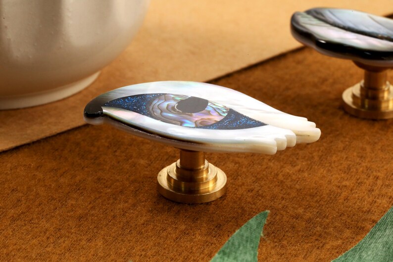 Eye Feather abalone shell knobs/Nature shell Drawer pull/Custom Engraved Cabinet handles/Wardrobe Pulls/Nursery bedroom decorative Knobs image 5