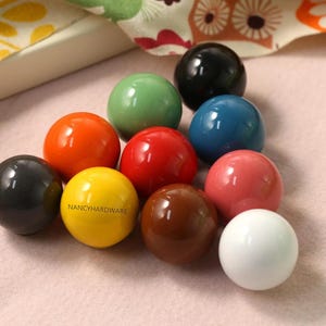 Runde Kugel Keramik Schrank Knöpfe, bunte Kommode Knäufe, Custom Gravierte Garderobe Pulls, Moderne Küche Ersatz Knöpfe, Tür Schrank Griff