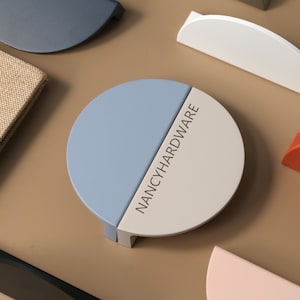 Maniglie per armadi a semicerchio bianco, maniglie per cassetti a semicerchio, maniglie per ante dei cassetti a mezzaluna con incisione personalizzata, pomelli per cucina