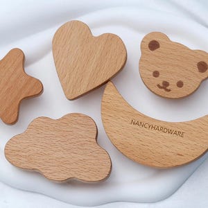 Wooden heart moon bear cloud star drawer knobs,Beech wood dresser knobs,Custom Engraved Wardrobe pulls,Cabinet door handle,Nursery knobs