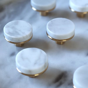 Natural Marble Knobs Nordic Luxury Brass Knob /Modern white marble brass Drawer Knobs/Wardrobe Pull /offices Knob /cafes Knob