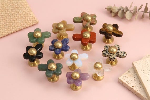 Flower stone Drawer Knobs/unique crystal children Dresser Pulls/Cabinet Handles/Wardrobe Knobs/Unique nursery room knobs/Cupboard handles