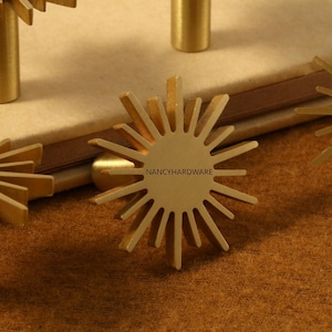 Boutons soleil et poignées en laiton/boutons de tiroir modernes/poignées d'armoire gravées personnalisées/poignées de porte d'armoire/boutons de bureau/poignée de bouton de cuisine