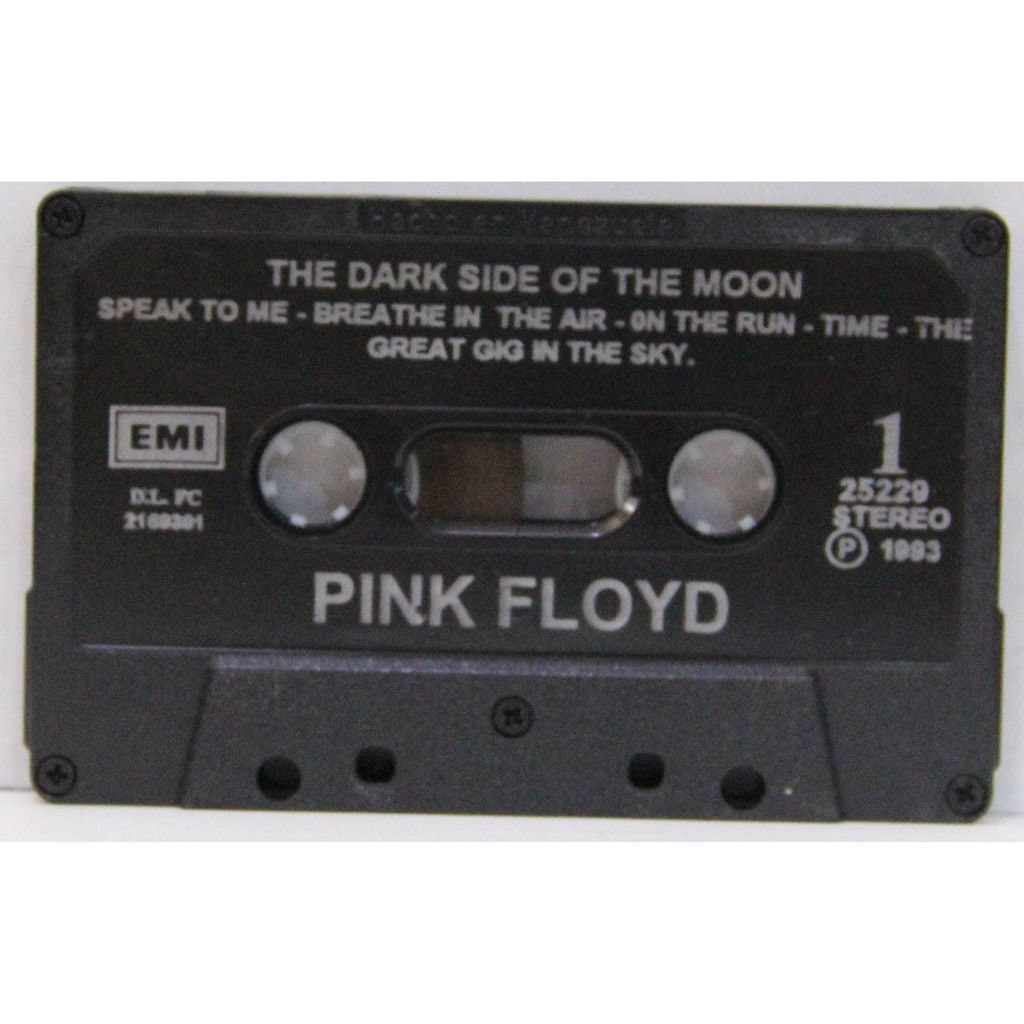 Pink Floyd the Dark Side of the Moon. Cassette -  UK