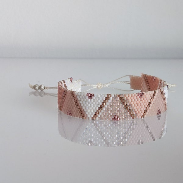 Hand Woven Beaded BRACELET/PINK/Pink gold/BOHO/ForHer/Handmade/Rainbow