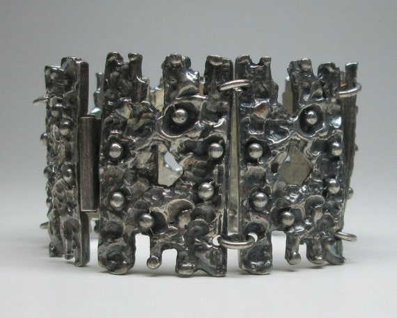 R Larin brutalist pewter bracelet , mid century m… - image 10