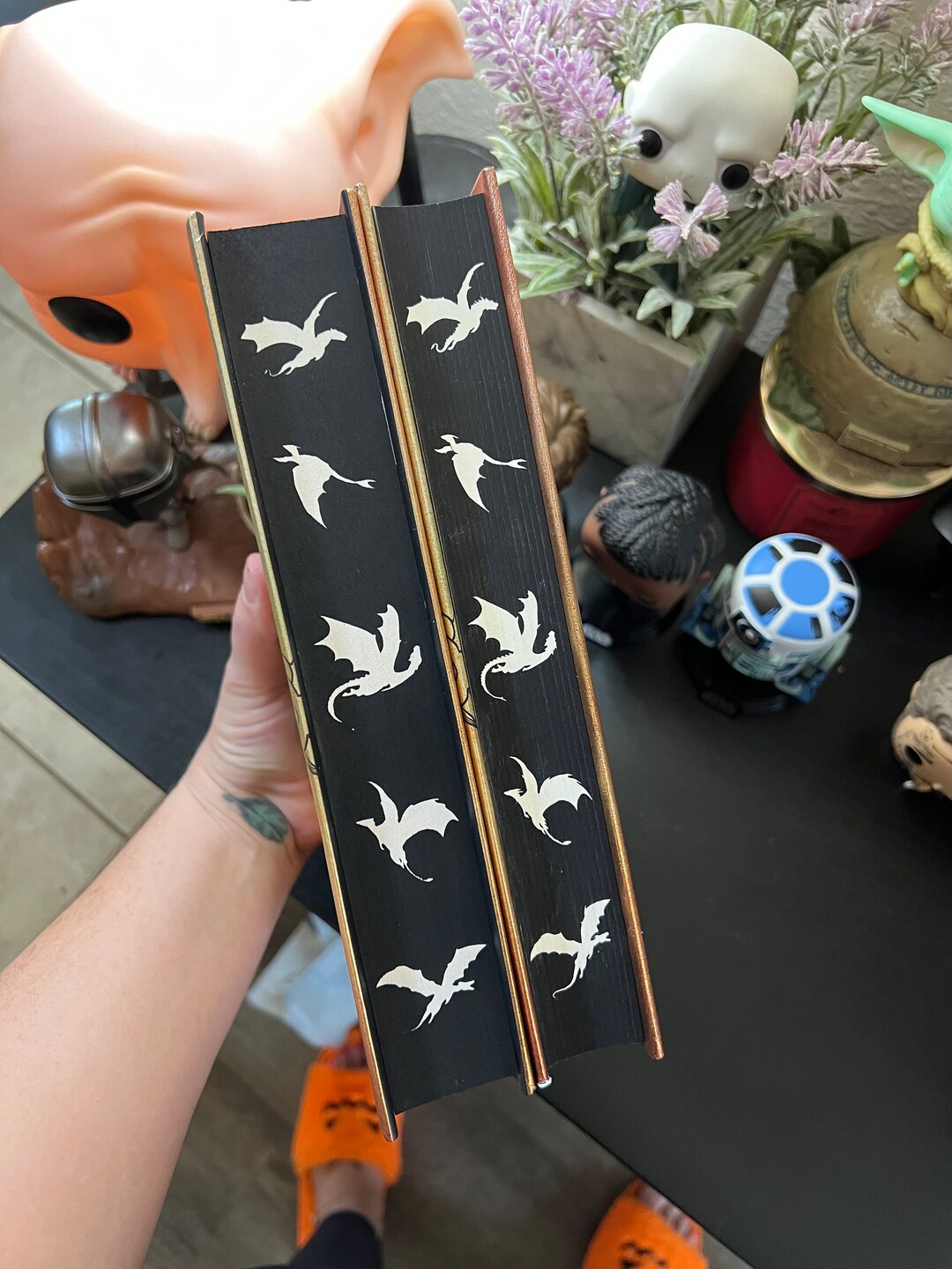 Fourth Wing Dragon Sprayed Edge Service With Provided Book or Etsy UK