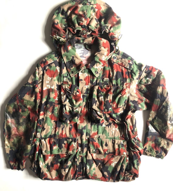 Field Camouflage Switzerland