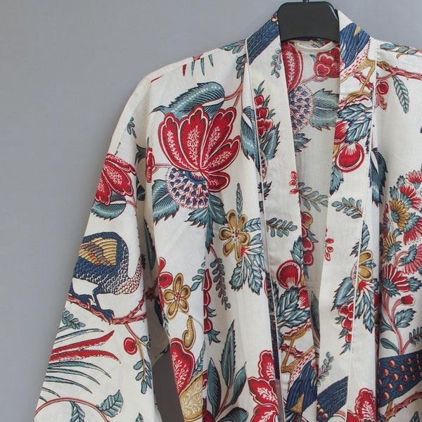 Robe de chambre kimono en coton, oiseaux et fruits tropicaux sur base blanche, kimono long, robe de demoiselle d'honneur, vêtements de nuit d'été, taille unique meilleur cadeau