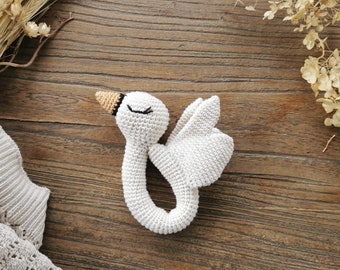 My swan rattle - Bird crochet pattern PDF in english (US terms) French