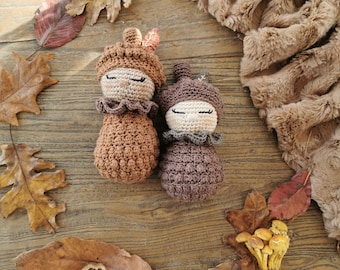 The pine cone - Amigurumi crochet pattern PDF in english (US terms) and french