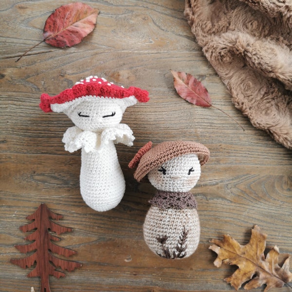 Les champignons - Patron amigurumi crochet PDF disponible en français et en anglais