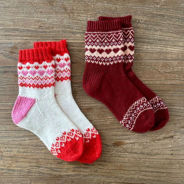 Lot de 2 patrons de chaussettes Sweetheart et Be mine socks - PDF tricot jacquard en français et anglais amour coeur saint valentin