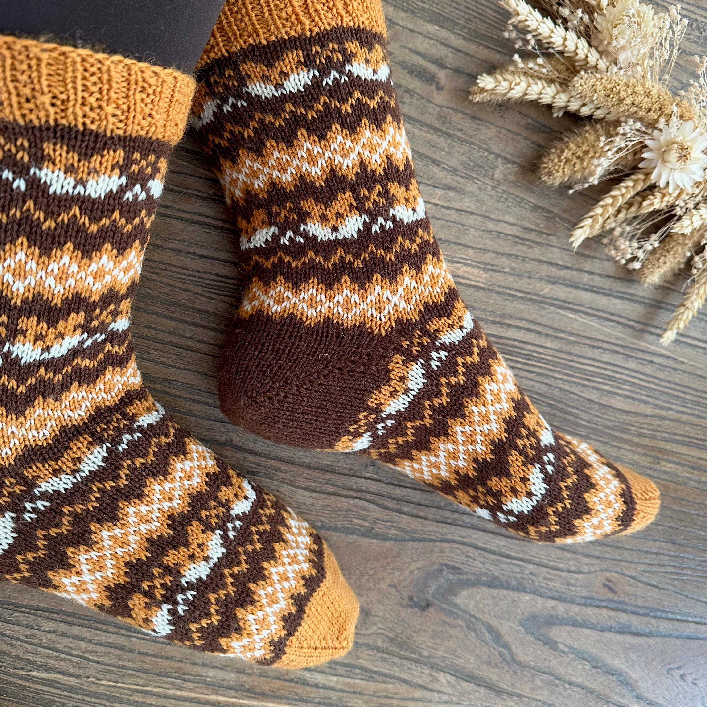 （ブランドロゴ）の人気ランキング Fox in Colorwork Pattern Knitting Pdf - Socks Fall the ニット/セーター