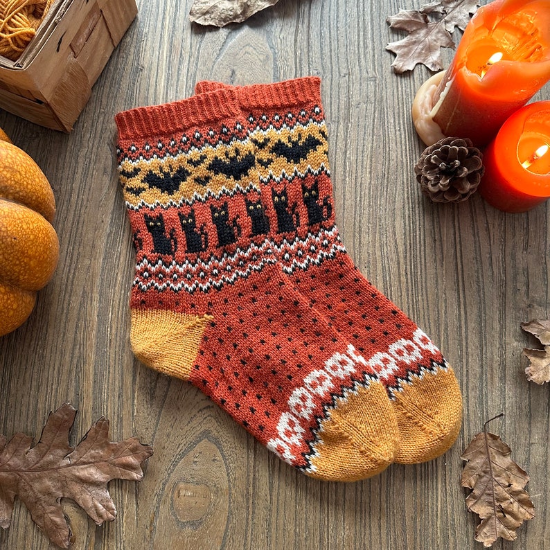 Spooky season socks Pdf knitting pattern colorwork, black cat bat skeleton skull halloween image 1