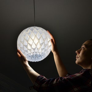 Modern Origami Pendant Lamp - Soft Glow Sphere Round Lamp Shade - 3d printed Hanging Chandelier ceiling light