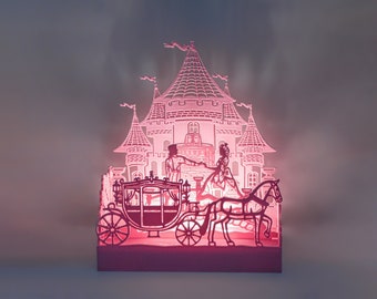 Diorama du château de princesse Shadowbox - lampe carrosse magique de Cendrillon - veilleuse de conte de fées fait main