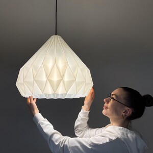 Japandi Pendant Light Ivory - 3D Printed Origami Lampshade - Modern Beige Faceted Hanging Lamp Shade for Bedroom & Living Room