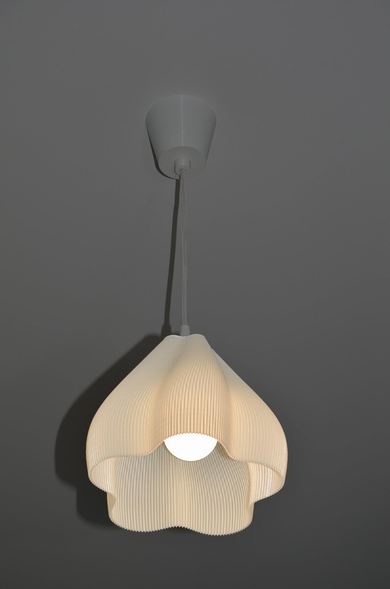 Ribbed Flower Shaped Lampshade Beige Color Art Deco Lamp Shade Retro 3D Printed Empire Hangin