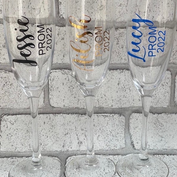 Prom personalised champagne flutes, white plastic flutes, schools out, prom glasses