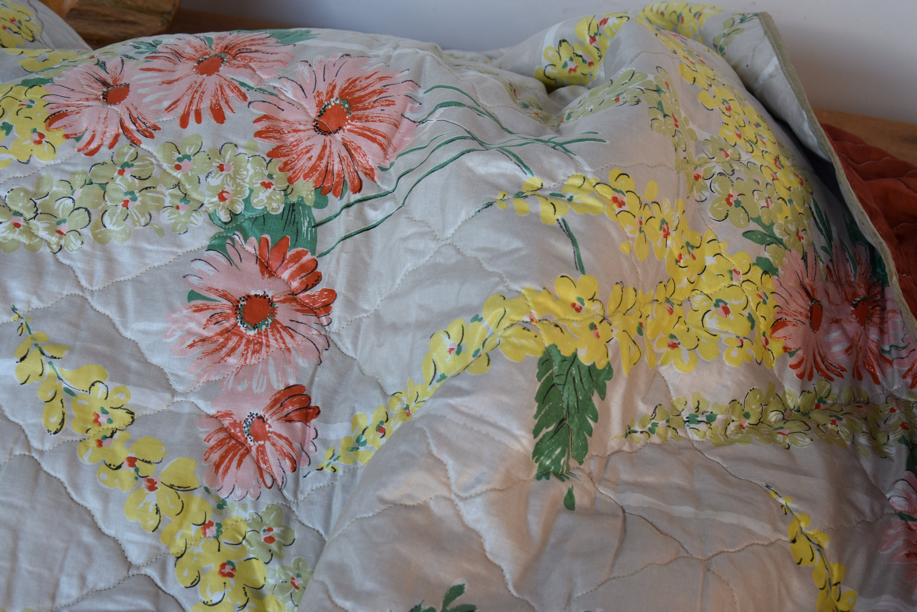 Antique French Rustic Quilted Bedspread Coverlet Bedcover Satin Quilted