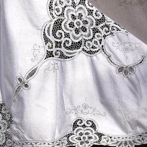 Huge 96x62 Wonderful Tablecloth Antique Linen Battenburg Tape Lace Cotton Embroidered Vintage Needlework Christmas Thanksgiving Banquet