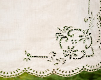 Antike reine Leinen ungarische Tischdecke rustikal romantische handgemachte Spitze Richelieu bestickt Home Decor Old Country