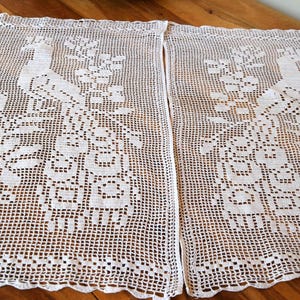 PAIR Antique Linen Crocheted Curtains French Brise Bise Handmade Peacock Needlework Lace Cafe Curtain Valance Rustic Home Decor Romantic