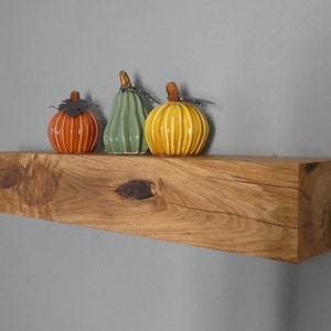 Oiled "Oak Vision" - the timeless beauty of a solid oak shelf as a wall decoration 50 cm