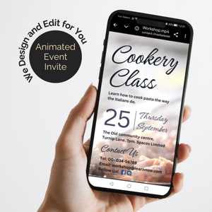 Puede incluir: La pantalla de un teléfono móvil que muestra un folleto para una clase de cocina. El folleto se titula "Clase de cocina" y presenta una foto de pasta. La clase está programada para el jueves 25 de septiembre a las 7 pm en el centro comunitario The Old, Turnip Lane. Se proporciona información de contacto para la clase, incluido un número de teléfono y una dirección de correo electrónico. El folleto también incluye una llamada a la acción para seguir la clase en las redes sociales.