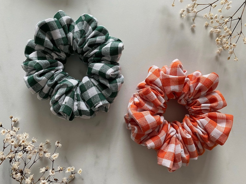 Vichy-Karo Scrunchie Baumwolle Sommer Bauernkaro Chunky 10 Farben Schönes Haargummi Chouchou Handgemacht in Deutschland Bild 5