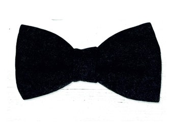 Minimalist modern wedding gray bow tie.