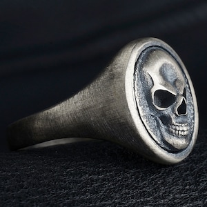 Handmade Skull Signet Ring, SKull Rings for Men, Skull Punk Ring,Silver Skull Band, Skull Jewelry,Gift Ring,Skull Biker Jewelry
