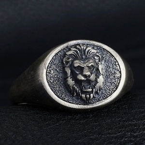 Lion Handmade Signet Ring, Silver, Leo Zodiac Ring ,Animal Biker Ring, Silver Men Gothic Ring, Gifts For Men,Men Oxidized Men Jewelry