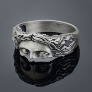 Venus Ring, Aphrodite Eyes Ring, Goddess Venus Ring in Sterling Silver,  Venus Eyes , Roman Mythology Venus Jewelry, Fantasy Ring