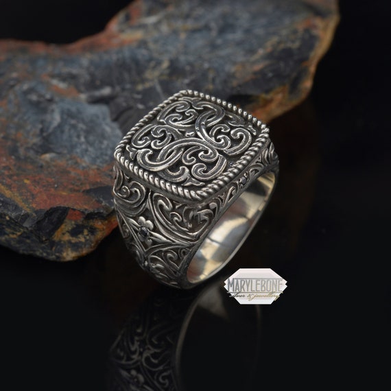 Custom Engraved Ring for Men and Women -Personalized Band ring for men -  Nadin Art Design - Personalized Jewelry