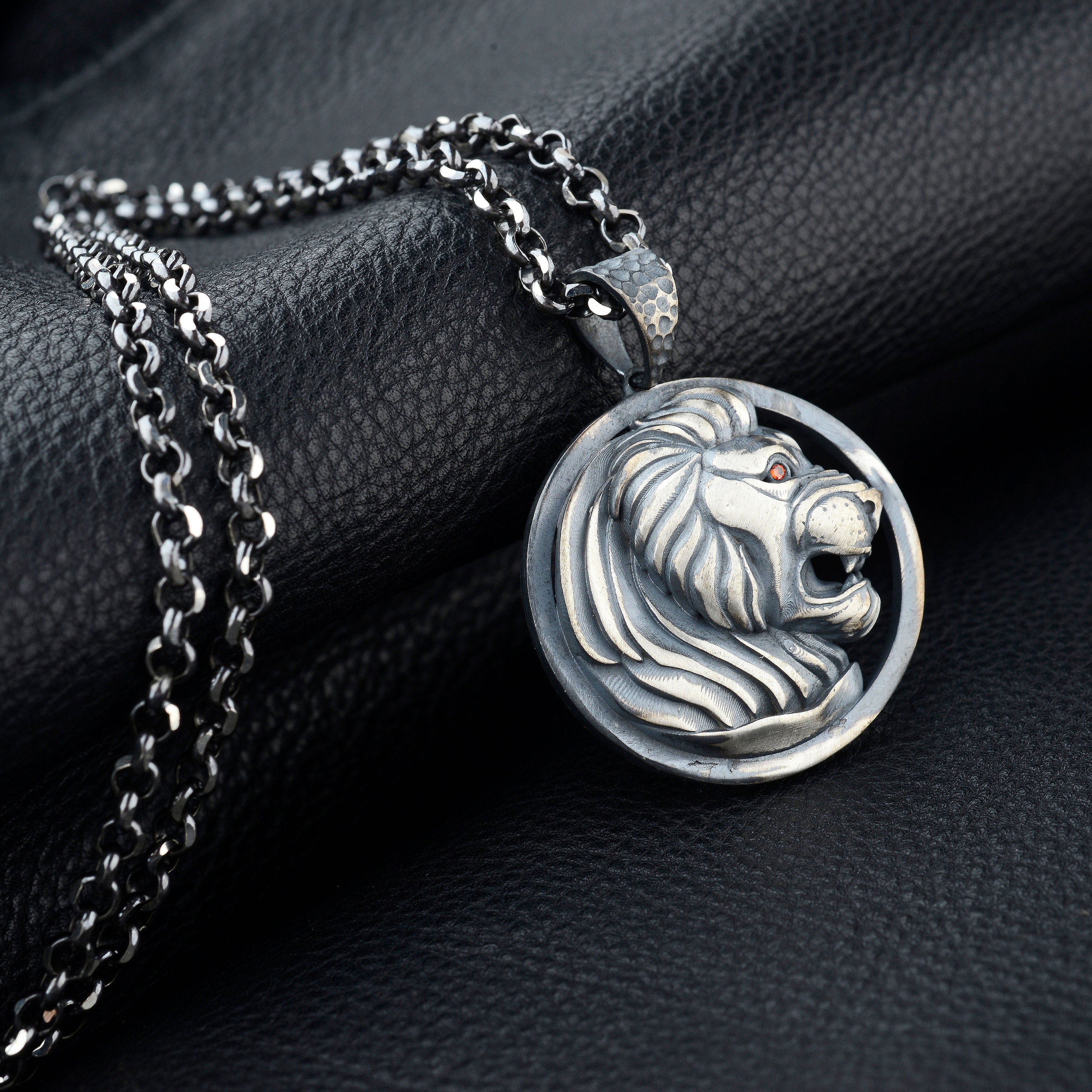 Stainless steel lion head pendant clearance