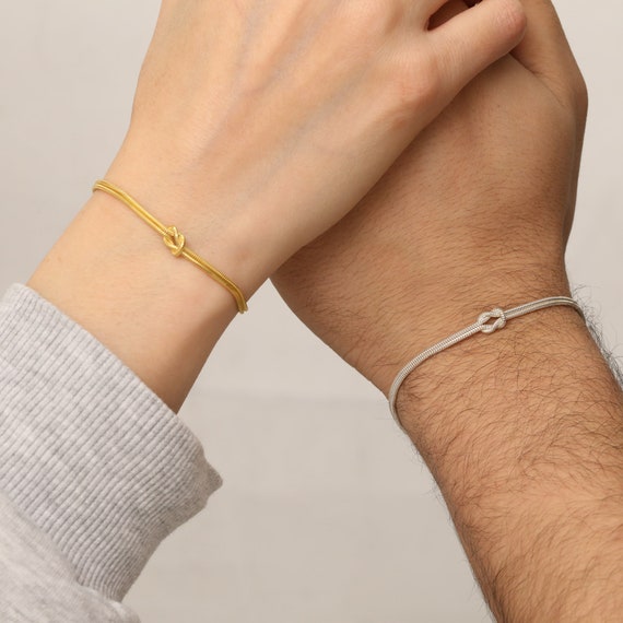 Couples knot bracelet clearance