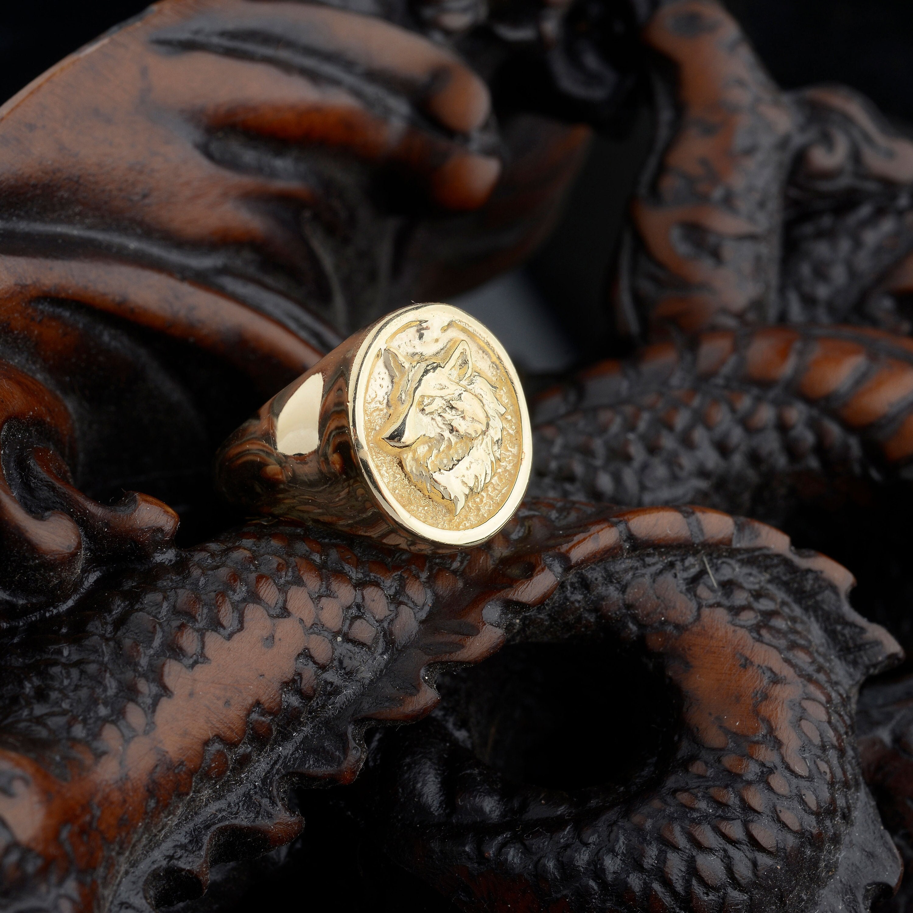 10K Yellow Gold Wolf Signet Ring - Minimalist Pinky Ring for Men