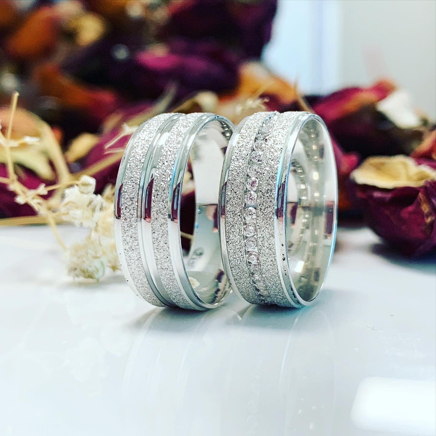 [韓国人気ジュエリー] Wade Mirror Ring Gold Sunshine |結婚指輪(マリッジリング)