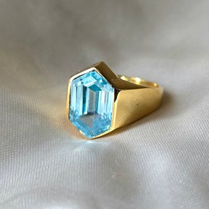 Aquamarine Hexagon Signet Ring: Yellow Gold, 925 Sterling Silver