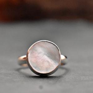 Genuine White Pearl Ring, June Birthstone, 925 Sterling Silver Stacking Ring, Flat Round Mother of Pearl, Bridal Wedding Ring, Gift for Mom