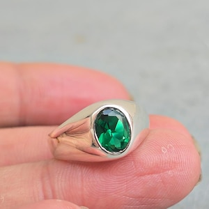 Minimalist Emerald Quartz Signet Ring: 925 Sterling Silver, 22k Gold Fill