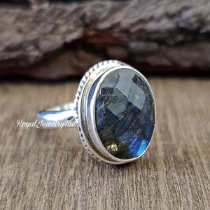 Natural Labradorite Ring, Women Ring, Men Ring, 14×10 MM, Flashy Labradorite Gemstone Ring, 925 Solid Sterling Silver Ring, Gift for Partner