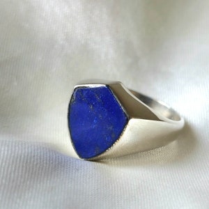 Men&#39;s Royal Blue LAPIS Lazuli Signet Ring, Blue Gemstone Ring, Solid Sterling Silver Ring, Men&#39;s Jewelry, Stacking Ring - Gift for Him